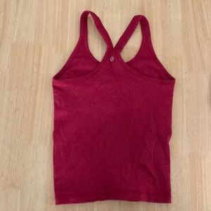 Lululemon Ebb to street tank